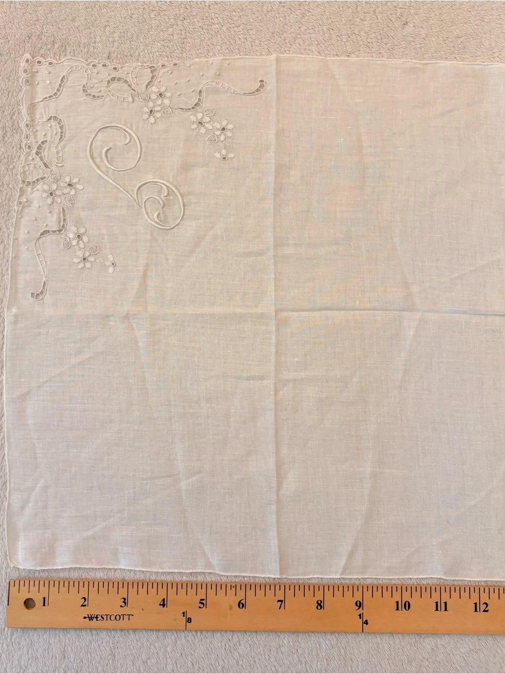 3 Vintage Handkerchiefs — cotton and linen — Pristine